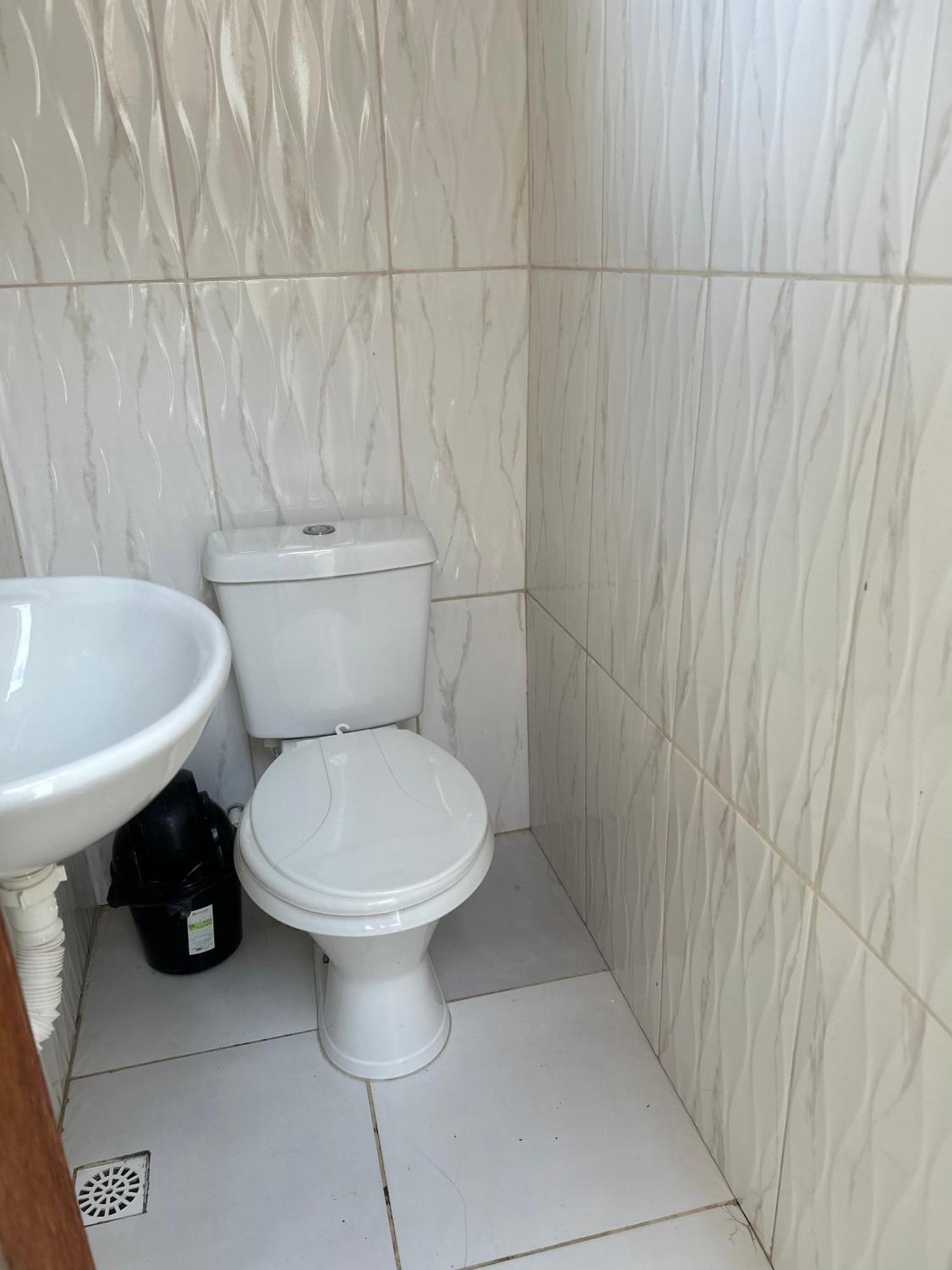 Ape 101 5 Min Praia Abrico Rio Das Ostras 2 Quartos 4 Pessoas Com Area Externa Com Churrasqueira E Rede エクステリア 写真